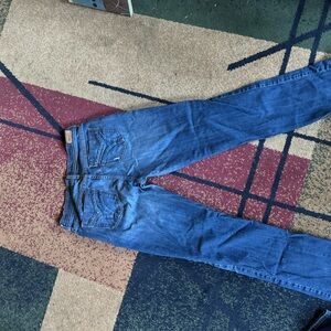 Women’s Levi’s Straight Denim Jeans Size 10